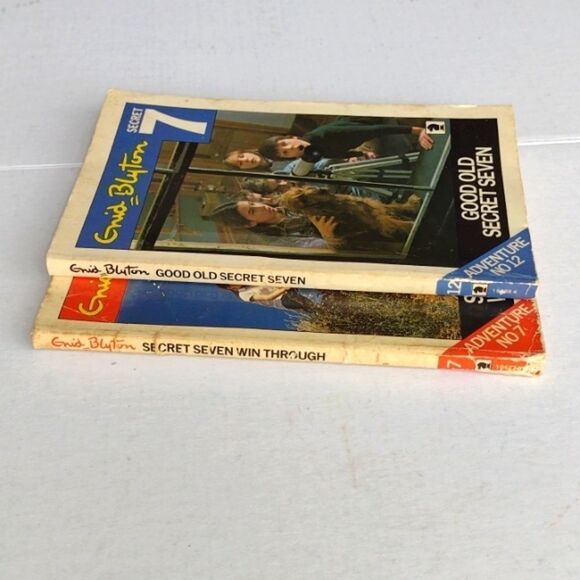 Two Vintage Secret 7 Softcover Books by Enid Blyton 1980/1981‎ - Picture 2 of 12